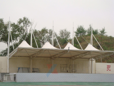 清遠第三中學(xué)體育看臺膜結(jié)構(gòu)